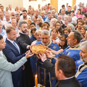 Бања Лука прославља Велику Госпојину: Градоначелник присуствовао обиљежавању храмовне славе у насељу Кочићев вијенац