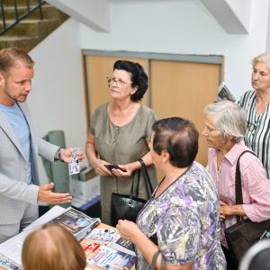 Више од 12 хиљада захтјева за картице за повољнију куповину Више од 12 хиљада захтјева за картице за повољнију куповину