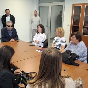 Почела обука за употребу говорних апликација за слијепа и слабовида лица Почела обука за употребу говорних апликација за слијепа и слабовида лица