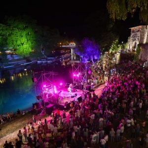 Суграђани о догађајима у граду: Највише им се свидјели концерти на Врбасу, Зимзобал и ТротоАрт