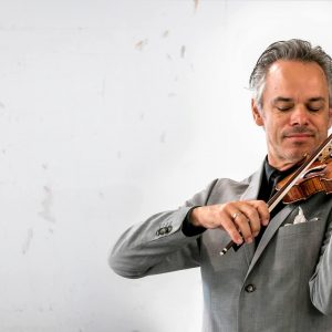 „Јесења соната“: Концерт Бењамина Шмида из Аустрије 14. октобра у Банском двору „Јесења соната“: Концерт Бењамина Шмида из Аустрије 14. октобра у Банском двору