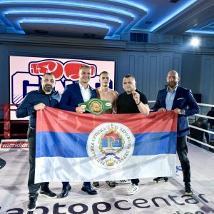 Gradonačelnik čestitao Tomislavu Vukomanoviću na odbranjenoj tituli WBC prvaka Gradonačelnik čestitao Tomislavu Vukomanoviću na odbranjenoj tituli WBC prvaka