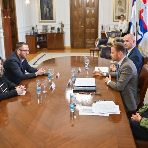 Радне консултације, градоначелник: Са Народним фронтом о идејама за добробит свих грађана Радне консултације, градоначелник: Са Народним фронтом о идејама за добробит свих грађана