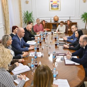 Izgradnja vrtića: Održan sastanak predstavnika Grada i predstavnika Kabineta predsjednika Republike Srpske Izgradnja vrtića: Održan sastanak predstavnika Grada i predstavnika Kabineta predsjednika Republike Srpske
