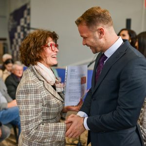 Уручена нова рјешења, градоначелник: Кроз процес легализације издвојили смо око 65 милиона КМ директне подршке грађанима