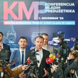 Градоначелник отворио Конференцију младих предузетника: Бити предузетник значи предузимати ствари и доноситу одлуке