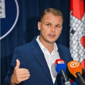 Градоначелник: Изједначићемо цијену боравка у приватним и јавним вртићима