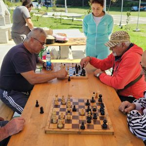 Удружење глувих и наглувих: У петак изложба као завршница пројекта „Клуб за здраво старење“