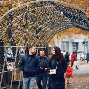 Почиње „Бањалучка зима“: У недјељу „Зимзобал“ отвара врата, придружите се од 18.00 часова у Парку „Петар Кочић“