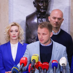 Градоначелник позвао руководство Републике Српске да повуче спорни закон и најавио нови сет мјера