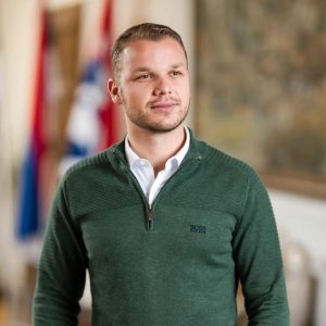 Градоначелник честитао католички Божић Градоначелник честитао католички Божић