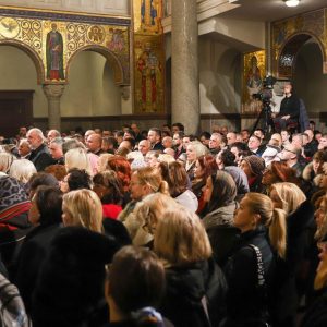 Дан Републике Српске: Савјетница Савић-Бањац присуствовала Светој архијерејској литургији у Храму Христа Спаситеља Дан Републике Српске: Савјетница Савић-Бањац присуствовала Светој архијерејској литургији у Храму Христа Спаситеља