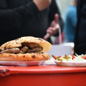 Бањалучки ћевап званично заштићен, Симић поручила: Осигурали смо очување аутентичног рецепта за будуће генерације Бањалучки ћевап званично заштићен, Симић поручила: Осигурали смо очување аутентичног рецепта за будуће генерације