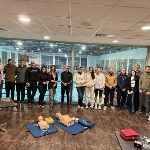 GOB: Održano predavanje o reanimaciji utopljenika i upotrebi defibrilatora u kritičnim situacijama GOB: Održano predavanje o reanimaciji utopljenika i upotrebi defibrilatora u kritičnim situacijama