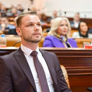 Градоначелник: Блокада буџета угрожава функционисање града, тражимо начине да грађани не испаштају Градоначелник: Блокада буџета угрожава функционисање града, тражимо начине да грађани не испаштају