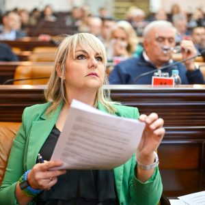 Савић-Бањац позвала руководство Скупштине: Сазовите ванредну сједницу, Бања Лука мора добити буџет