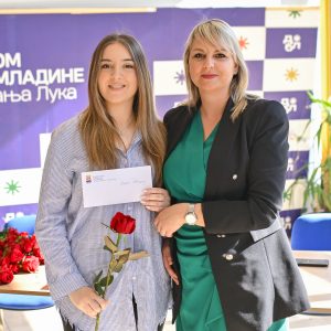 Стипендије Града за 268 студената, Савић – Бањац поручила: Желимо послати поруку да се знање, рад и труд увијек вреднују Стипендије Града за 268 студената, Савић – Бањац поручила: Желимо послати поруку да се знање, рад и труд увијек вреднују