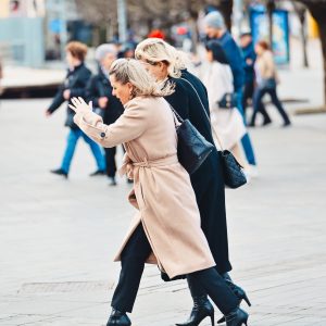 Упозорење на јак до олујни вјетар и обилне падавине