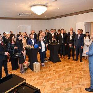 Поводом Дана града: Бројне делегације у Бањој Луци, обављена и размјена поклона Поводом Дана града: Бројне делегације у Бањој Луци, обављена и размјена поклона