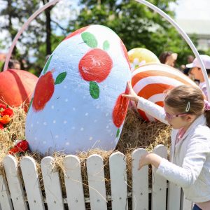 Придружите се: Дјечија радионица украшавања васкршњих јаја у суботу испред Храма Придружите се: Дјечија радионица украшавања васкршњих јаја у суботу испред Храма