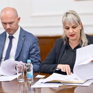 Редовни Колегијум у Градској управи, Савић – Бањац: Свакодневно о динамици важних пројеката и актуелним дешавањима