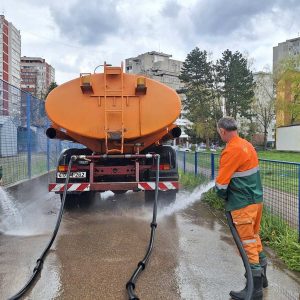 Појачане активности на редовној хигијени: Настављено прање улица, погледајте распоред
